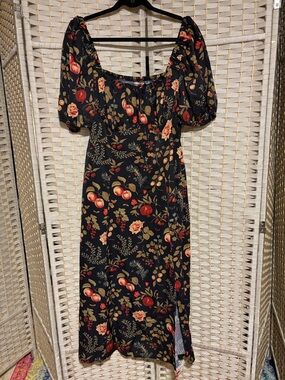 Cider Black Floral Puff-Sleeve Midi Dress